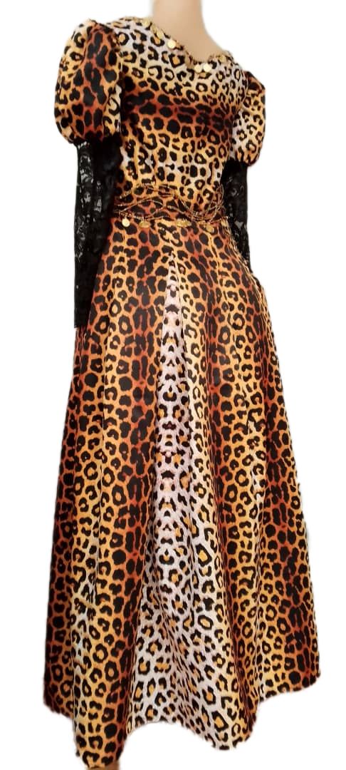 Robe de princesse léopard par Maturin