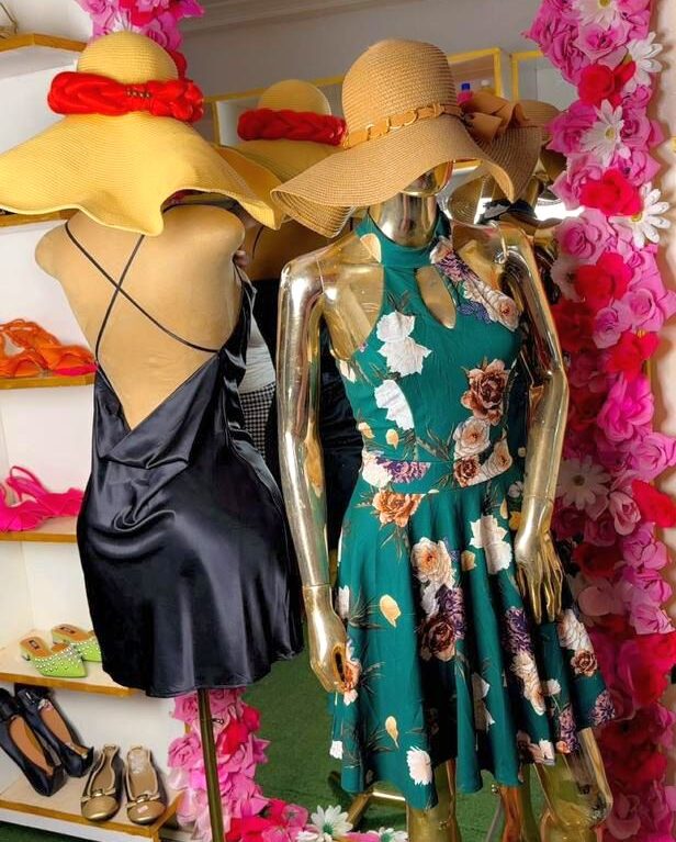 Robes femmes fleuries
