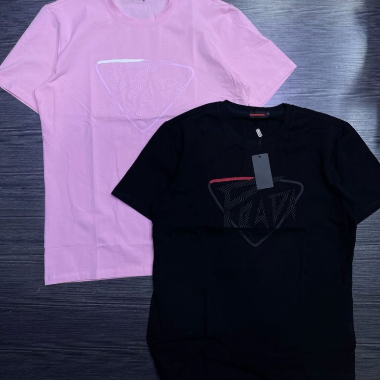 T-shirt hommes et femmes