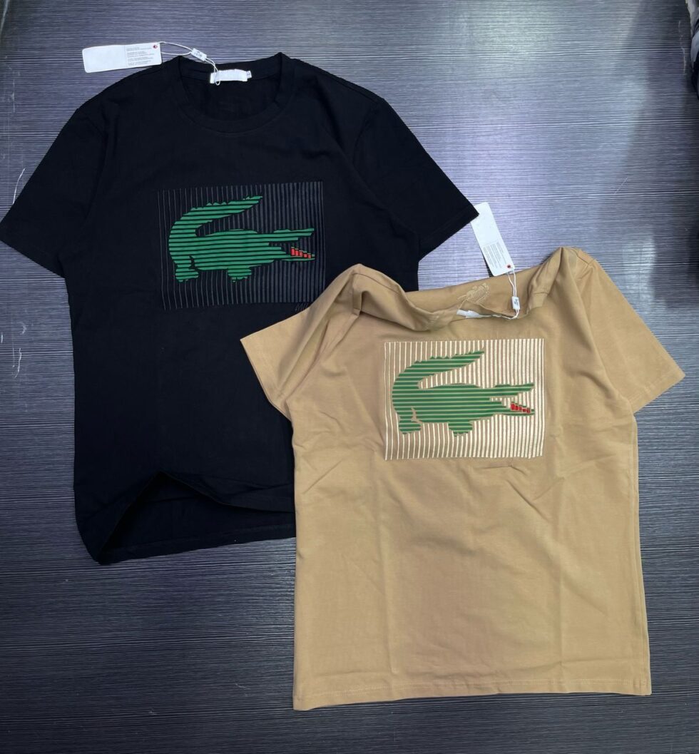 T-shirt hommes et femmes