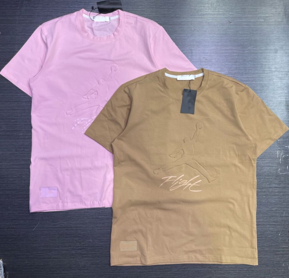 T-shirt hommes et femmes