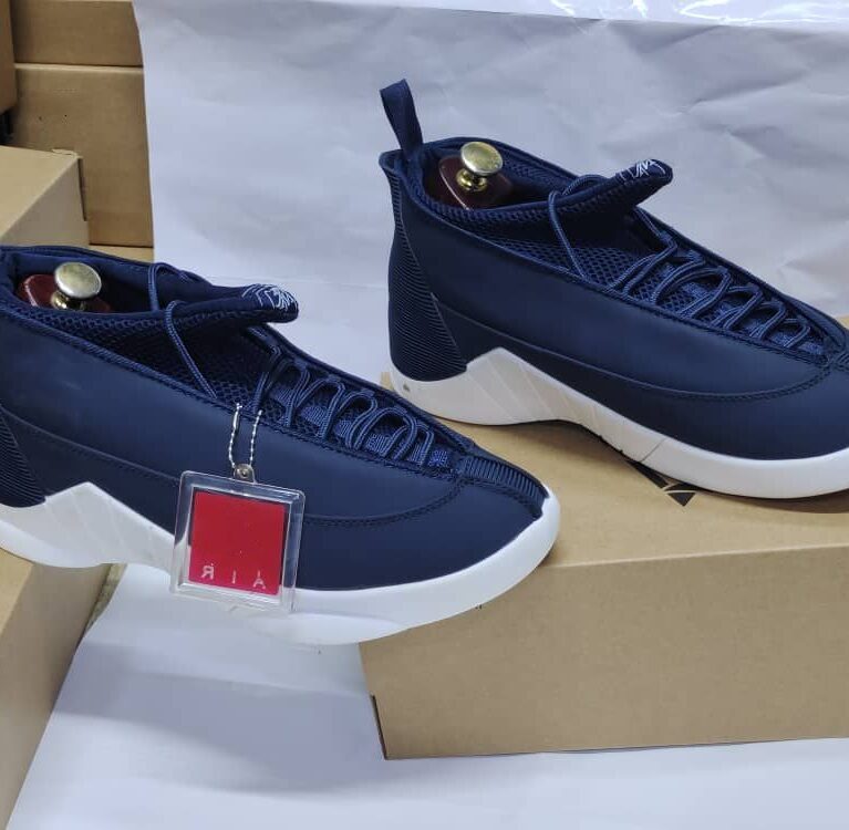 Chaussures basquets hommes ovni