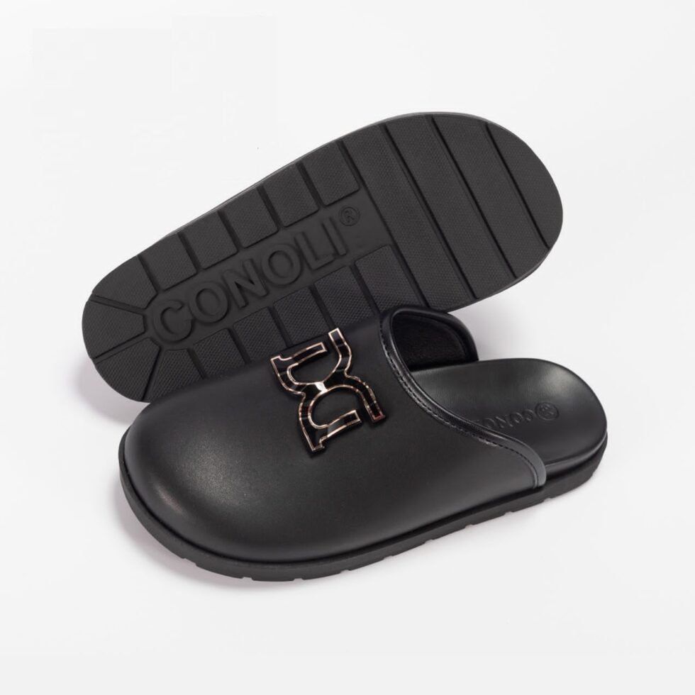 Chaussures noires pour enfants