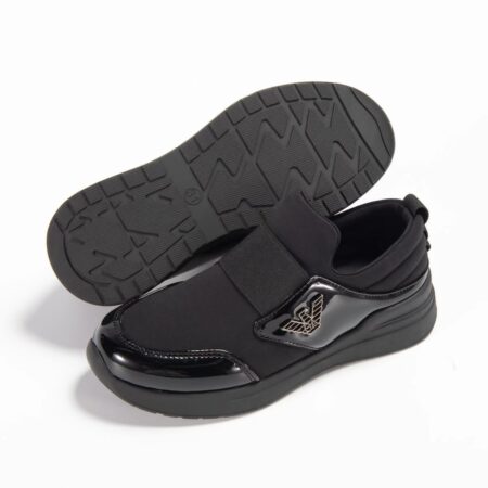 Chaussures noires pour enfants