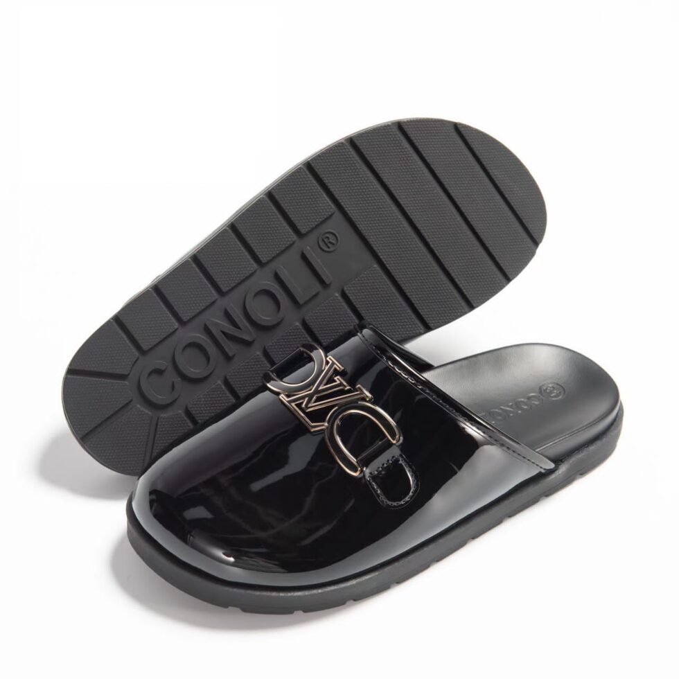 Chaussures noires pour enfants