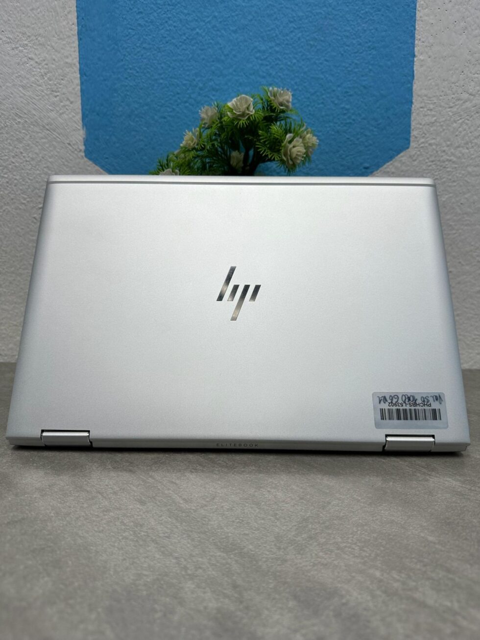 Ordinateur Portable HP Elitebook 1040 G3, Intel Core i5, 256Go Disque dur SSD, 8Go de RAM, 14