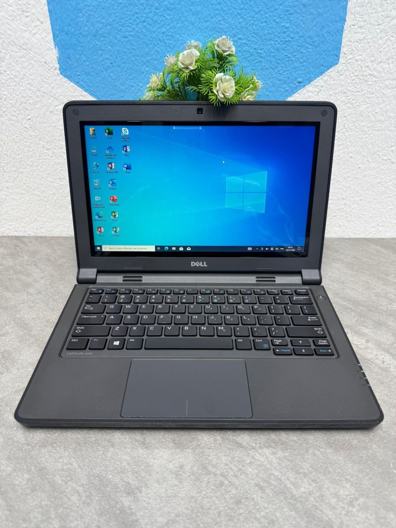 Ordinateur Portable Dell Latitude 3160, Intel Quad-core, 500Go Disque dur, 4Go de RAM, 12"