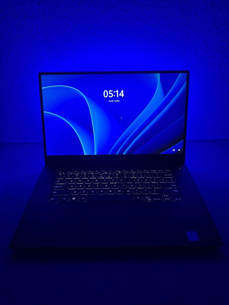 Ordinateur Portable Dell Precision 5530, Core-I7, 512Go Disque dur SSD, 32Go de RAM, 4 Go Dédié de Carte graphique, 15,6"